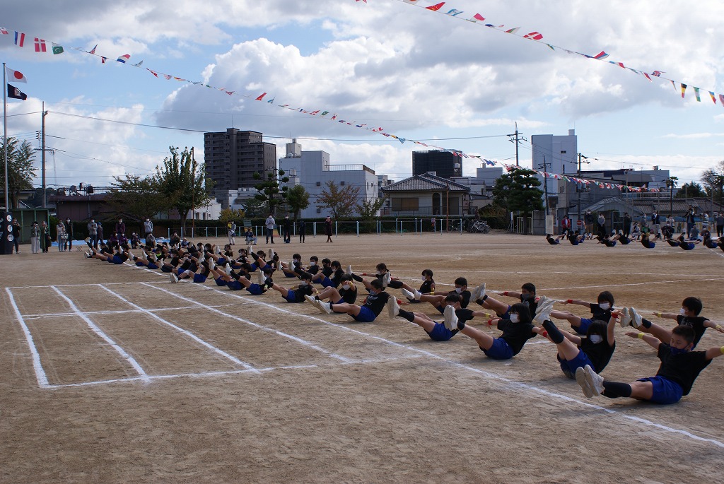 高学年　組体ダンス