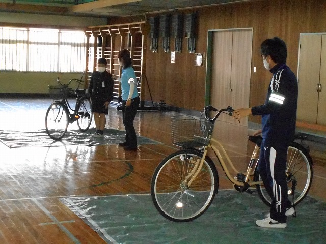 自転車の乗り方