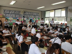 校内授業研究①の様子です。