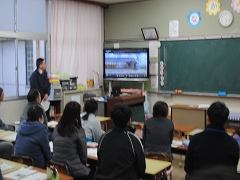 校内ミニ自主研修会の様子です。