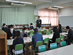 校内研究振り返りの様子です。