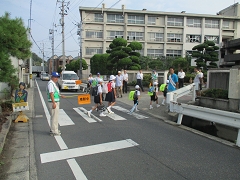 あいさつ運動の様子です。