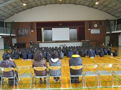 ３，４年ネットモラル学習の様子です。