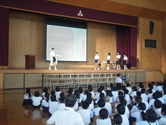 学校保健委員会の様子です。