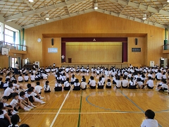 なかよし集会の様子です