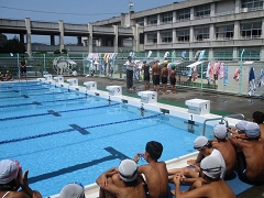 校内水泳記録会の様子です。