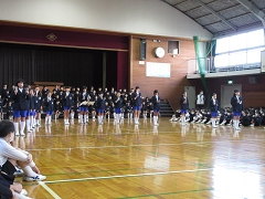 12月音楽朝礼の様子です。