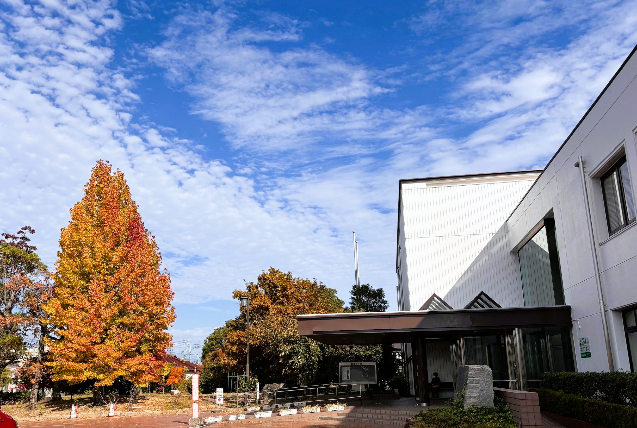 船穂公民館の玄関