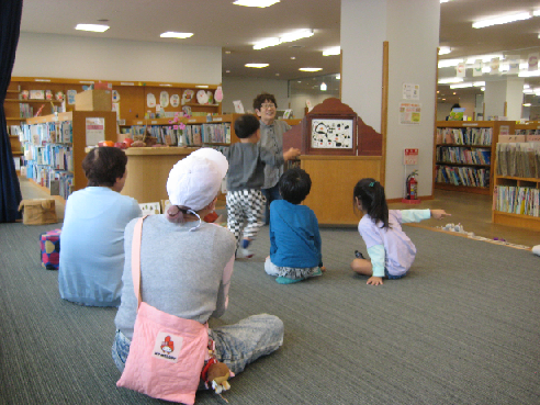 おはなし　りんごの木