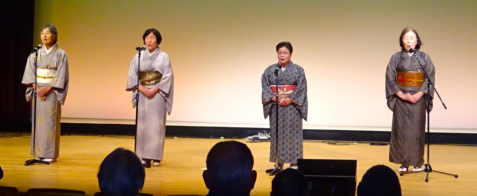 児島公民館祭、舞台発表の部、鷲山吟詠会・鷲山吟詠会たんぽぽ