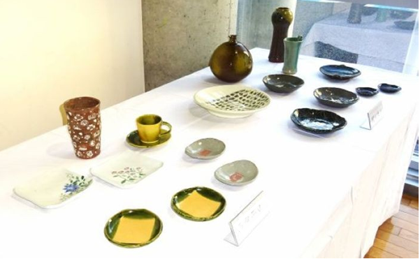 児島公民館祭、展示の部、児島陶芸グループ