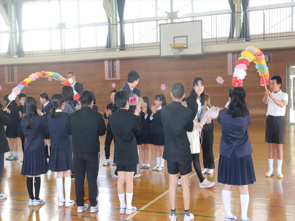 花道で見送り
