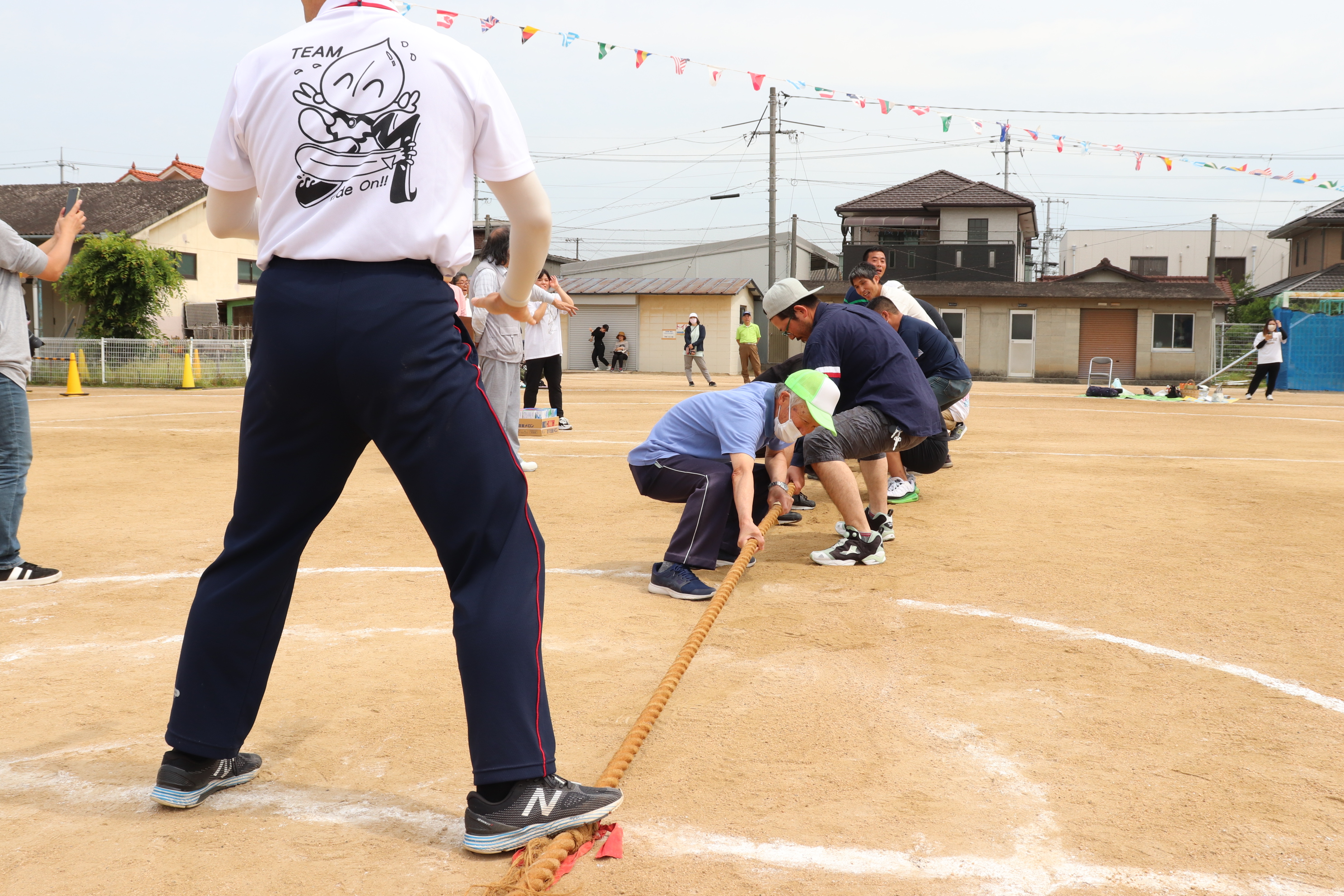 綱引き